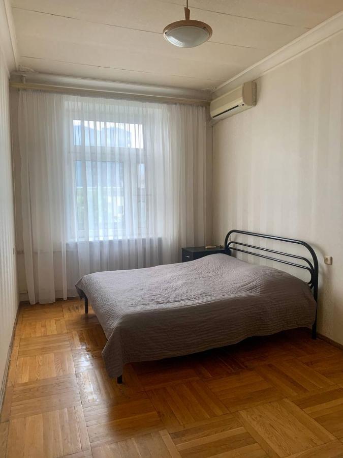 Appartement Цум Пассаж Яворницького 55 à Dnipro Extérieur photo